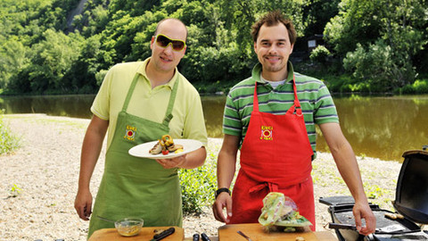 Kluci v akci - Grilování na Berounce