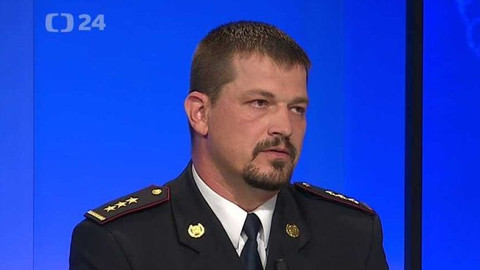 90’ ČT24 - Skončil kritický týden v odjezdech na dovolenou