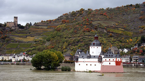 Bohové a mýty staré Evropy - 12/13 Burgundi, potomci Nibelungů?
