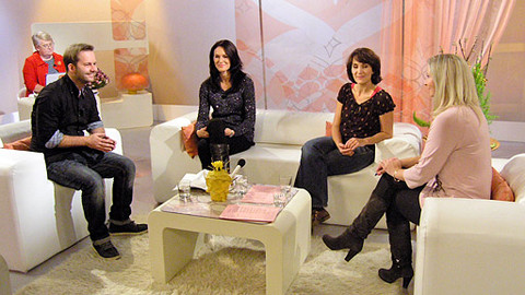 Sama doma - 31. října 2013