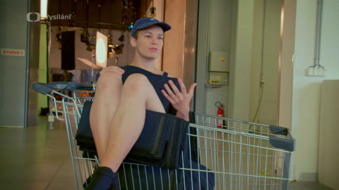 Všechno, co nebudu - 3/5 Nedůvěra