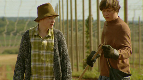 Vyprávěj - 14/26 Chmelová brigáda