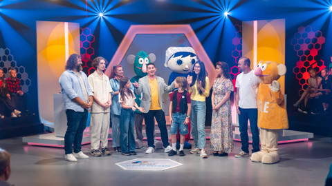 AZ kvíz junior slaví s Déčkem