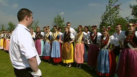 Náš venkov - Hurá za králem!