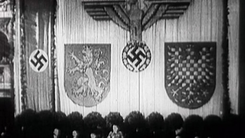 Heydrich - konečné řešení - 24/44 Sázka na Říši