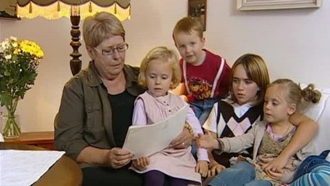 Teď vedou, babička s dědou - Jana Prachařová s vnoučaty