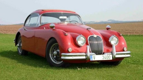 Auto Moto Revue - 17. září 2005