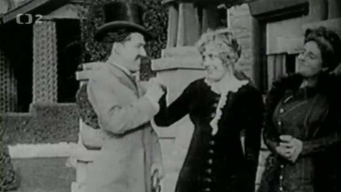 Grotesky - Chaplin si vydělává na živobytí