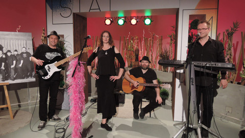 Sama doma - 17. května 2017