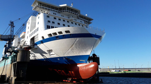 Obří opravny - 5/5 Trajekt Peter Pan