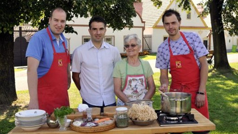Kluci v akci - Vaření v Holašovicích