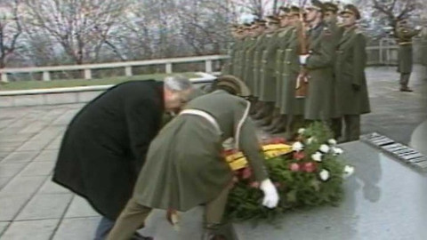 Archiv ČT24 - Osmičkové ledny