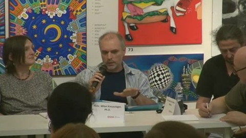 Ideje a umění z Centra DOX - Salon umění v DOXu – (medvědí) služba umění