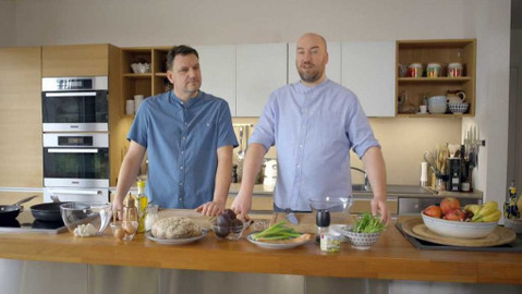 Kluci v akci - Snídaně s Ondřejem Slaninou a Petrem Šímou