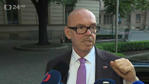 Události, komentáře - 25. května