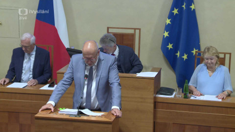 Záznam z jednání schůze Senátu PČR - 3. července