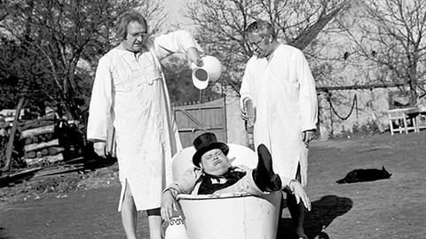 Byli jednou dva písaři - 3/10 Návštěva