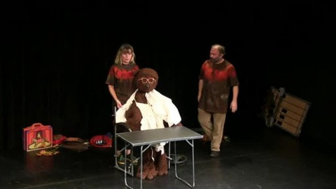 Divadlo Kampa - Medvěd, který nebyl