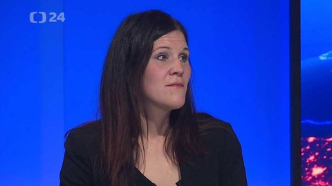 90’ ČT24 - Jak se stát stará o mentálně postižené