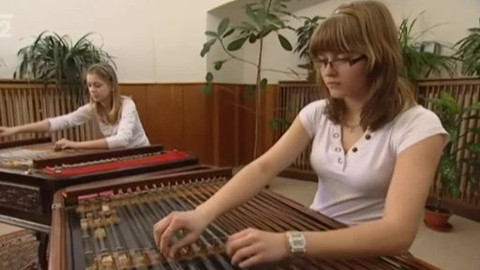 Folklorika - Cimbál v proměnách