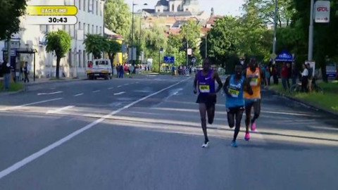 Sportovní běh a chůze - 1/2Maraton Olomouc 2015