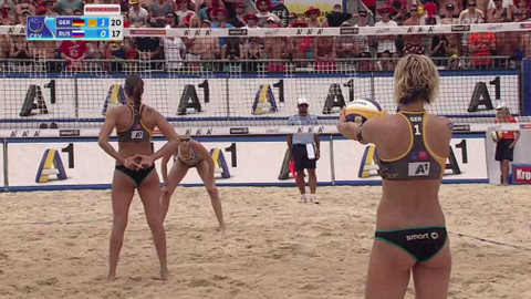 ME v plážovém volejbalu 2015 Rakousko - Ludwigová, Walkenhorstová (GER) - Birlovová, Ukolovová (RUS)