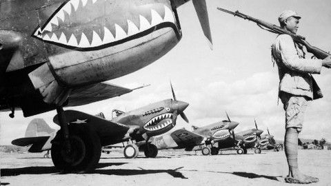 Tajemství 2. sv. války - 18/26 Létání v čínských službách