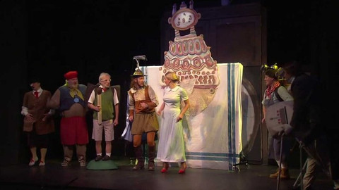 Divadlo žije! - 10. listopadu 2015