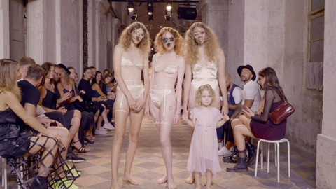 Móda s Terezou Vu - Fashionweek