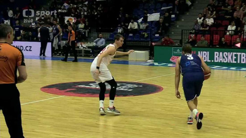 Maxa NBL - ERA Basketball Nymburk - Geosan Kolín