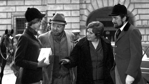 Píseň pro Rudolfa III. - 1/9 Křeslo