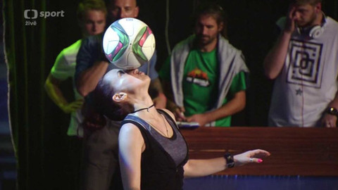 Super ball 2015 - MS ve freestyle fotbalu - 5. den - finále