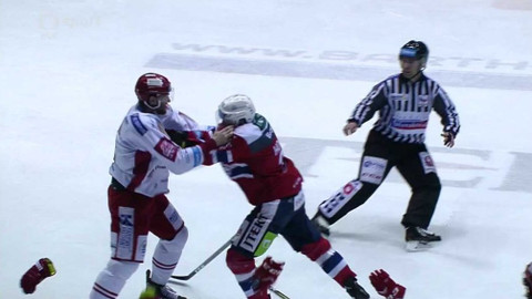 Buly hokej - HC Dynamo Pardubice - HC Oceláři Třinec