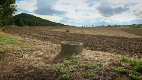 Kapka vody - Meliorace na polích