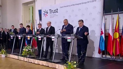 Mimořádné pořady ČT24 - Brífink po jednání V4 k migrační krizi