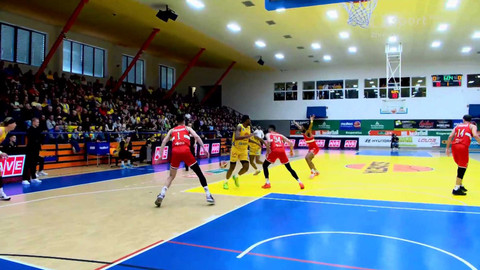 Maxa NBL - SLUNETA Ústí nad Labem – BK KVIS Pardubice