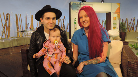 Sama doma - 25. února 2019