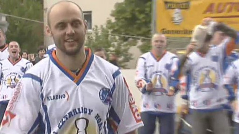 Hokejbal - Autosklo H.A.K.Hradec Králové - KEB Kladno