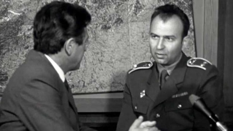 Příloha Televizních novin - Rozhovor o zkrácení vojenské služby