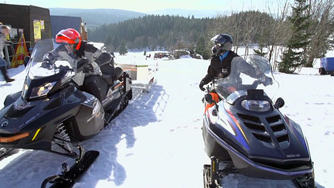 Auto Moto Revue - Sněžné skútry kdysi a nyní