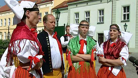 Kořeny - 12. července 2003