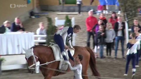 Jezdectví - Mezinárodní závody ve voltiži CVI Frenštát pod Radhoštěm