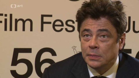 Na plovárně - Benicio del Toro