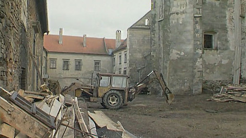 HAZ - ART - Všude dobře, doma nejlíp