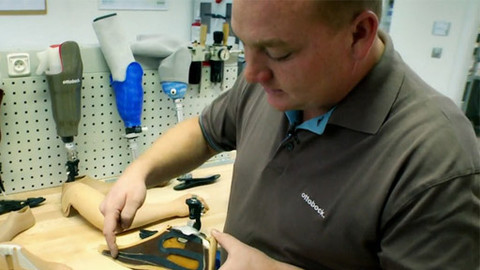 Lovci záhad - Úsvit kyborgů