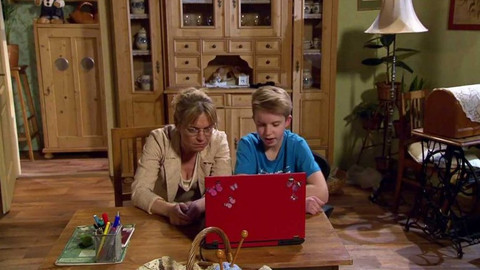 Nauč tetu na netu - Sociální sítě