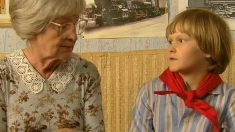 Vyprávěj - 8/16 Osvobození