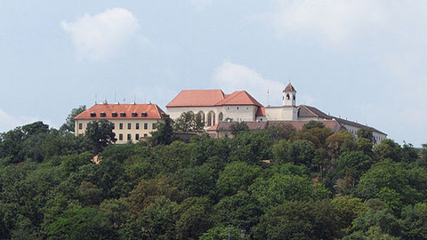 Ve spirále času - Hrad a jeho legendy