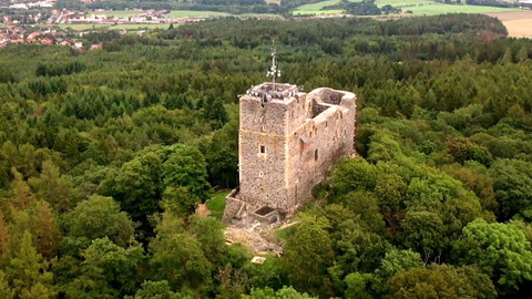 Krajinou příběhů českých hradů známých i neznámých - Epizoda 1/10