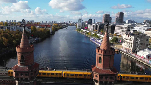 90’ ČT24 - 35 let od pádu Berlínské zdi